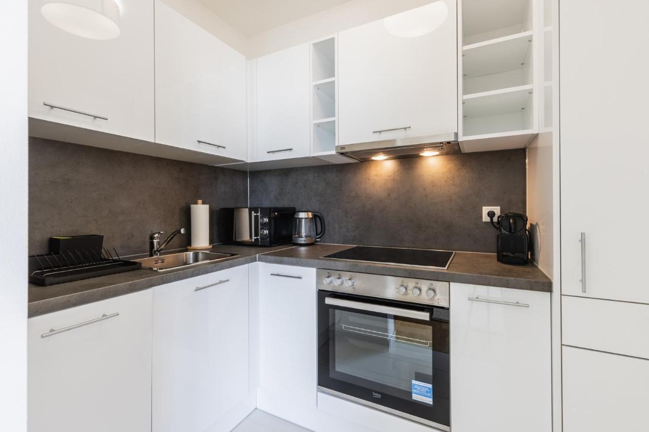 Bright Stylish Apartment With A Balcony In A Top Location Bécs Kültér fotó