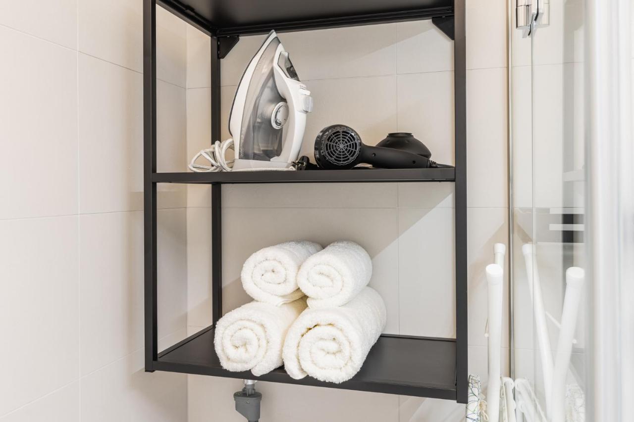 Bright Stylish Apartment With A Balcony In A Top Location Bécs Kültér fotó