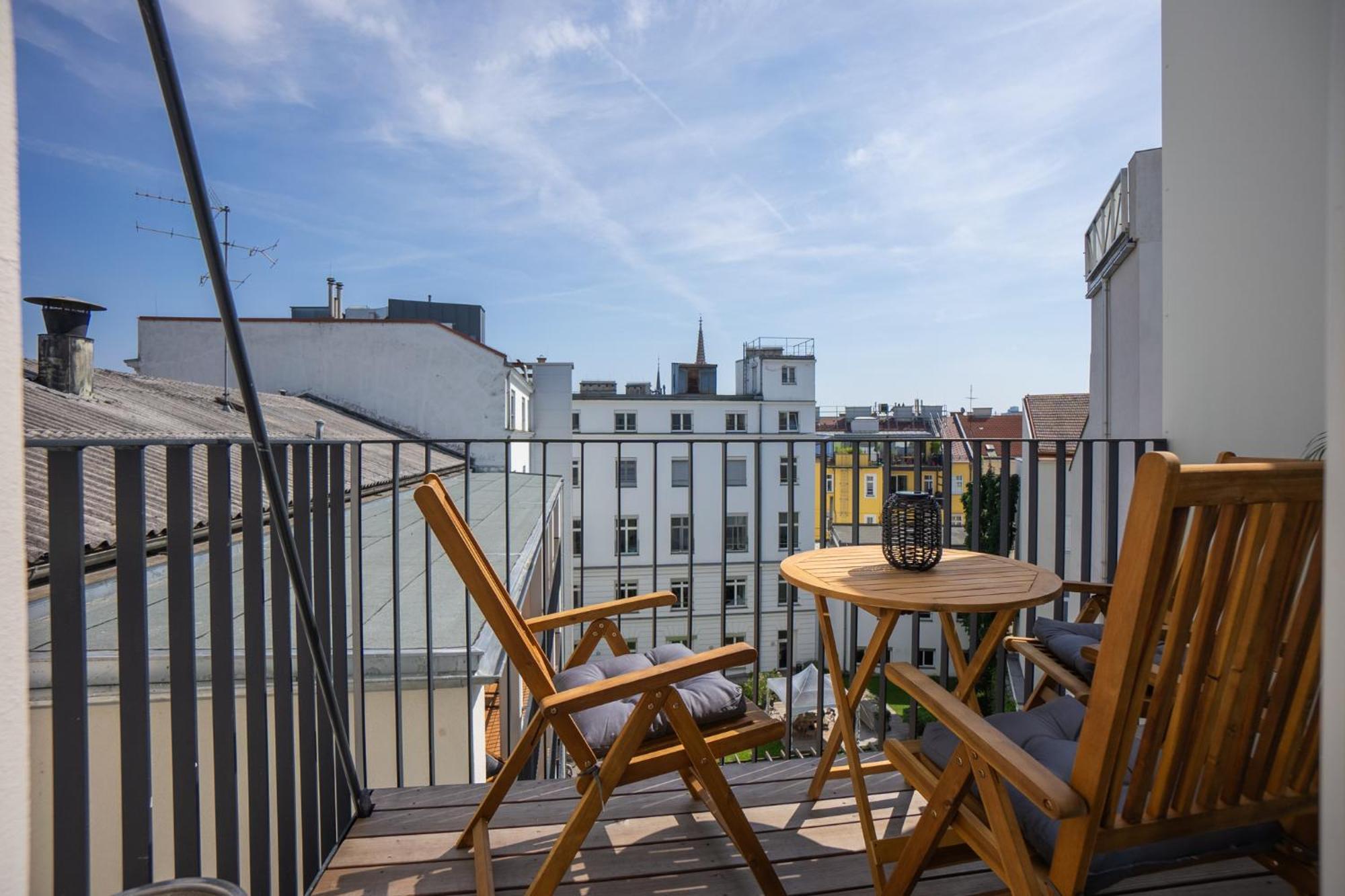 Bright Stylish Apartment With A Balcony In A Top Location Bécs Kültér fotó